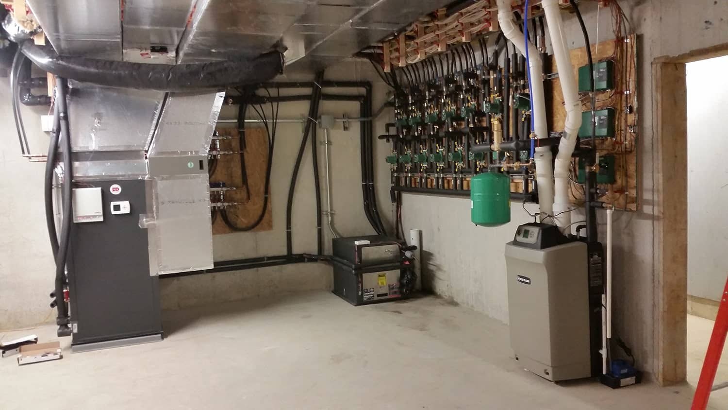 D&D technicians working on a job site